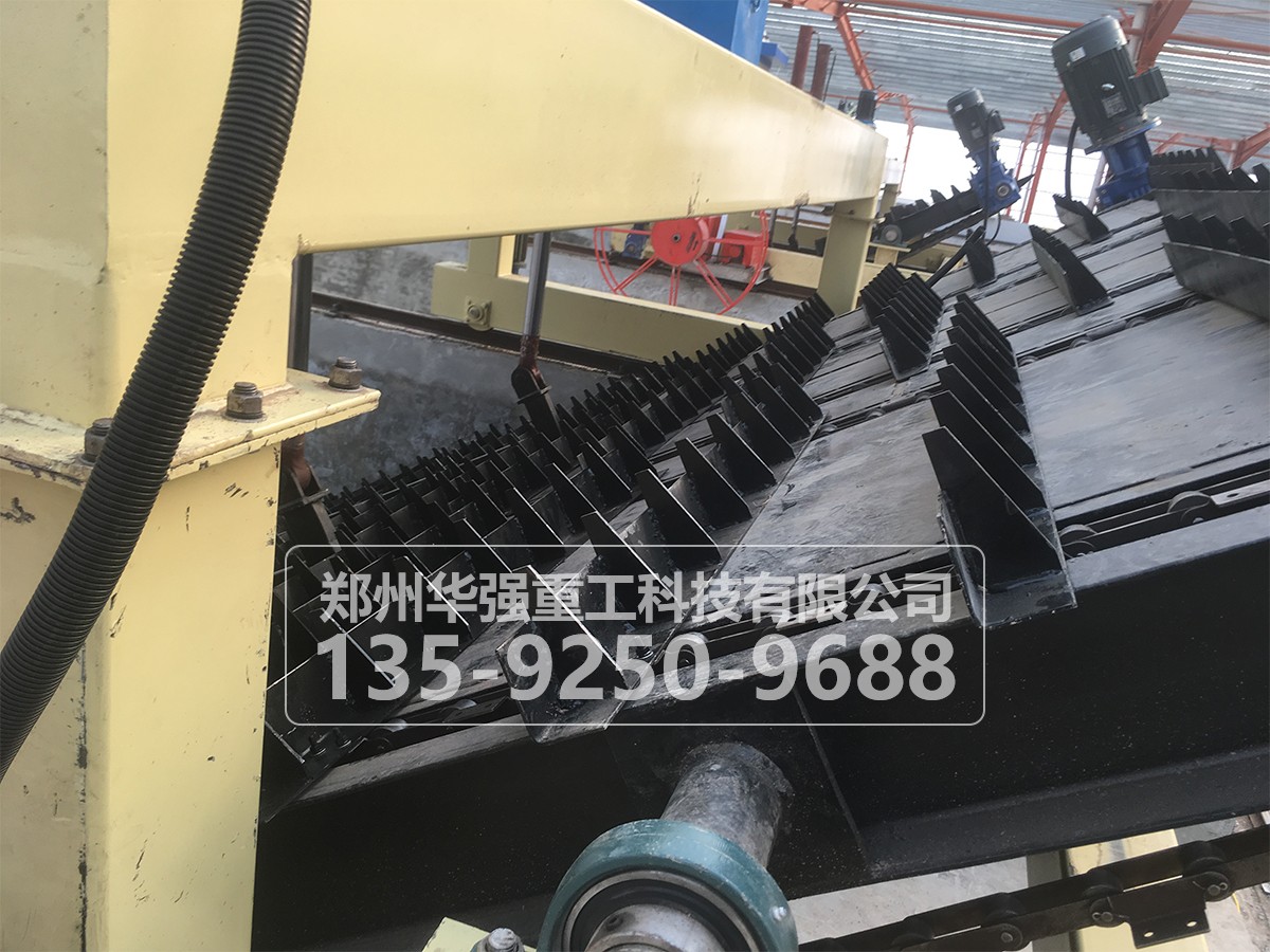 發(fā)酵床翻拋機(jī)